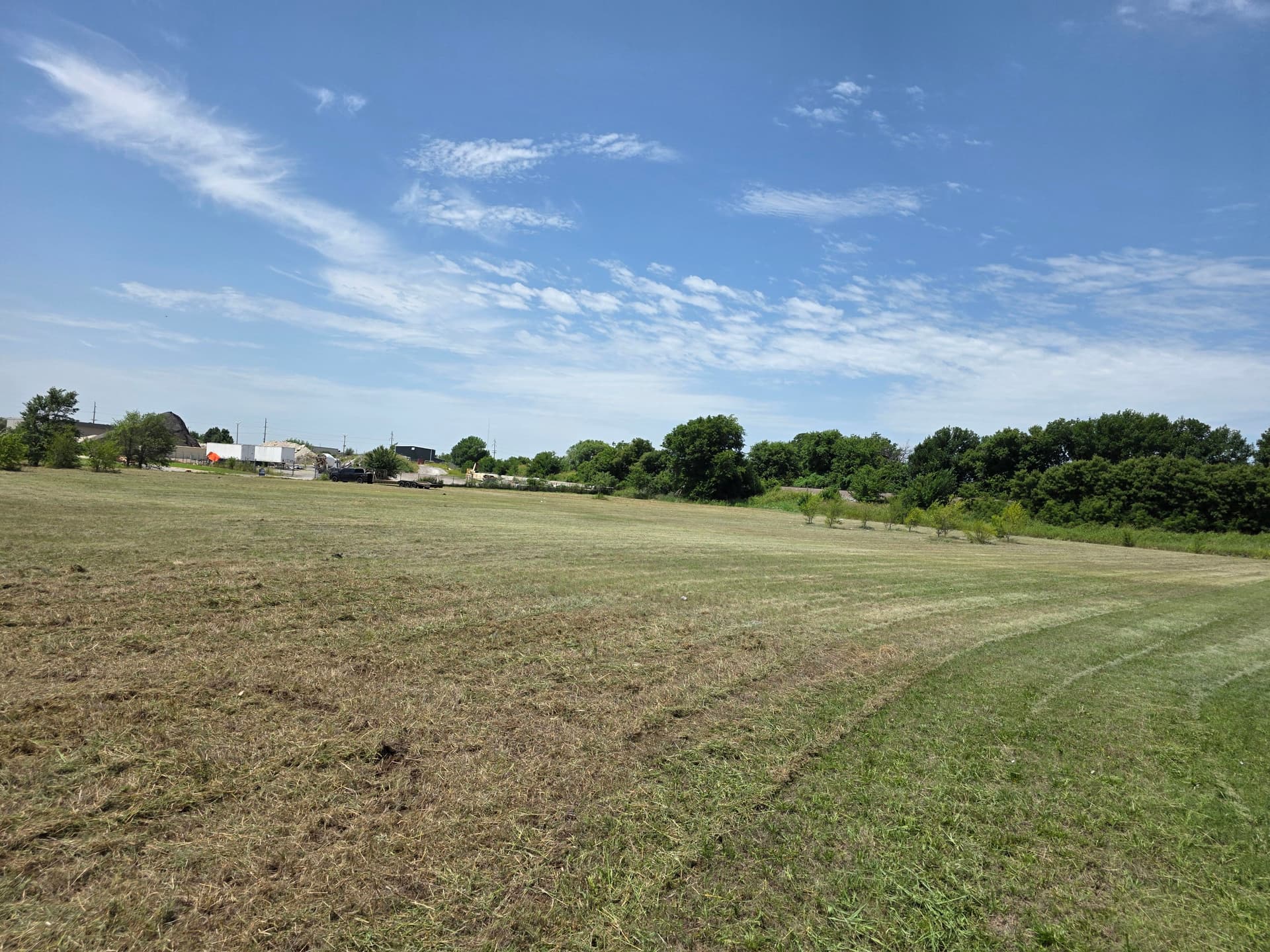 Gallery photos for Overgrown Field Lot Cleaned Up With Brush Hogging: Image #7